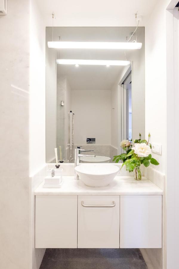 Boutique Rentals- Bliss By The Sea Apt- Ocean Views In Foz Beach Porto Bagian luar foto