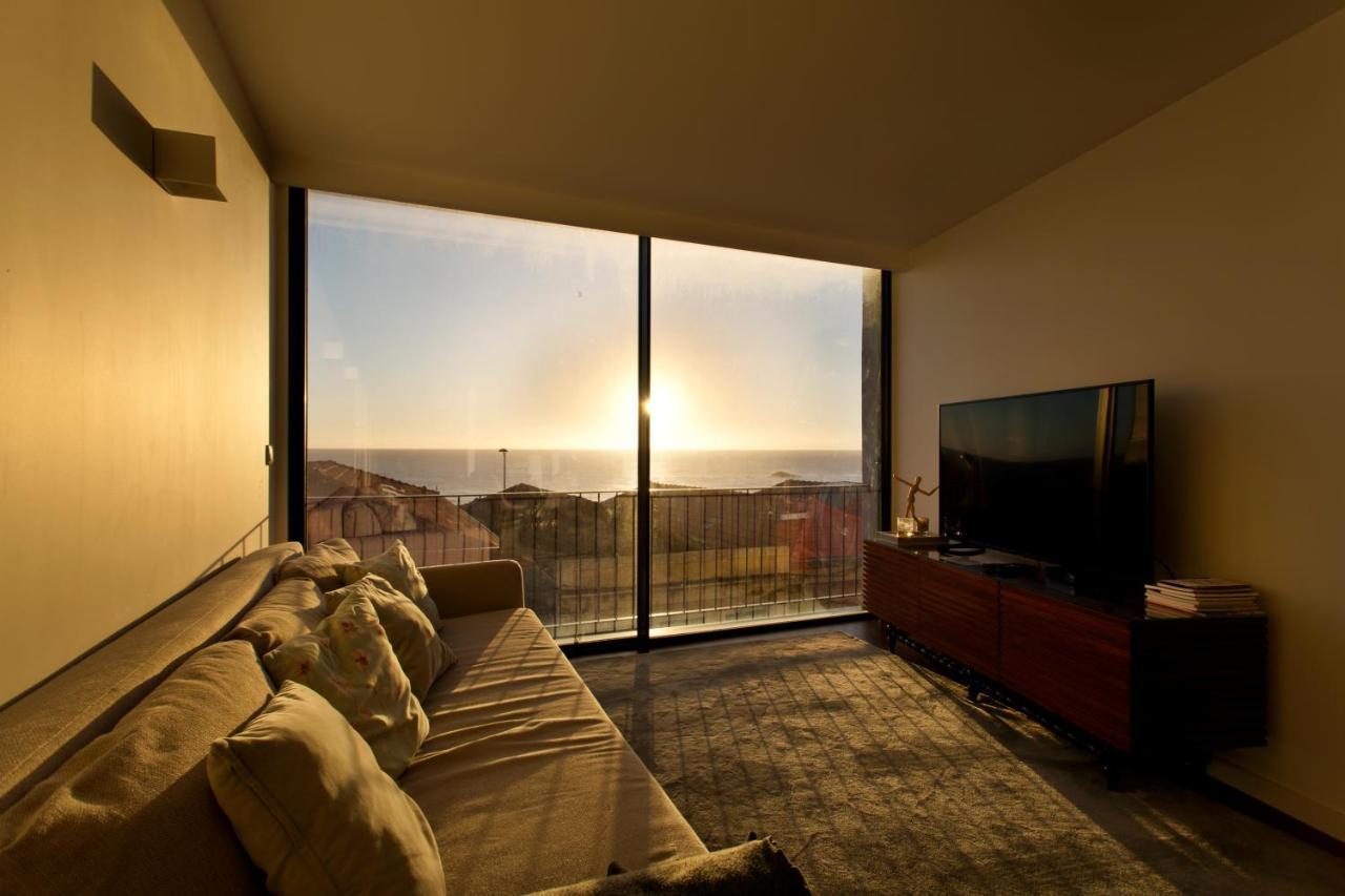 Boutique Rentals- Bliss By The Sea Apt- Ocean Views In Foz Beach Porto Bagian luar foto